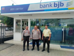 Kanit Sabhara Polsek Rangkasbitung Polres Lebak Patroli Dialogis Ke Bank BJB