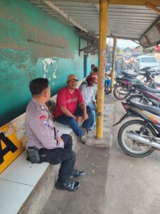 Bhabinkamtibmas Polsek Ciwandan Polres Cilegon Himbau Ojek Pangkalan