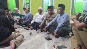 Wujud Ungkapan Belasungkawa Kapolsek Panongan Melayat Ke Rumah Duka Tokoh Masyarakat