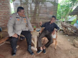 Bhabinkamtibmas Polsek Rangkasbitung Polres Lebak Giat DDS Ke Kampung Cikuda