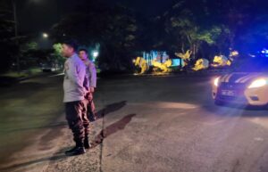 Mencegah kriminalitas Malam hari!!! Polsek Cibeber Polres Cilegon Polda Banten lakukan BLUE PATROL malam hari