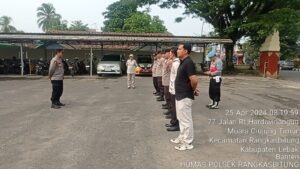 Apel Pagi Di Pimpin Kapolsek Rangkasbitung Polres Lebak Berikan Arahan Ke Personil
