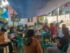 Kedekatan Polri dengan Masyarakat Kanit Binmas dan Bhabinkamtibmas Polsek Bojonegara Polres Cilegon Polda Banten Lakukan Sambang Dialogis