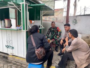Jaga lingkungan warga dari kriminalitas, Polsek Rajeg Laksanakan Polisi RW