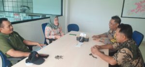 Sambangi desa’ binaan Babinkmtibmas berbincang langsung bersama warganya