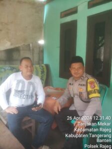 Anggota Unit Binmas Polsek Rajeg Polresta Tangerang Polda Banten Aipda Abdul Rohman,SE melaksanakan kegiatan sambang