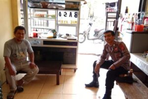 PATROLI DIALOGIS, PERS POLRI POLSEK CIPANAS CEGAH DAN HIMBAU WARGA DALAM HARKAMTIBMAS