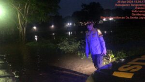 Pawas Polsek Balaraja Update Banjir / genangan air di Kp. Pabuaran Rt ,04,/03 Desa Gembong Balaraja