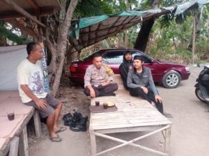 Personel Babinkmtibmas upayakan kedekatan jalin komunikasi
