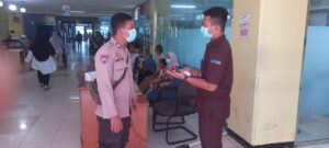 Jalin Kemitraan, Bhabinkamtibmas Dialogis dengan Satpam Rumah Sakit Krakatau Medika.(RSKM).Sampai kan Himbauan kamtibmas