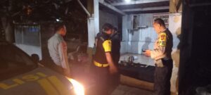 Personil Polsek Purwakarta Rutin Patroli Dialogis dengan Petugas Jaga Ronda,dan sampaikan himbauan kamtibmas