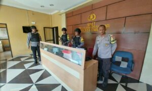 Personil Polsek Ciwandan Polres Cilegon Selalu Siap Siaga Dengan Sispam Mako