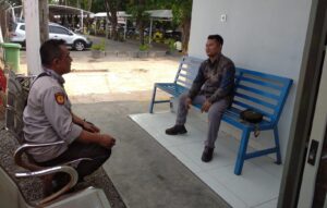Jajaran Polsek KSKP Banten Polres Cilegon Polda Banten Bincang bersama Pekerja/Buruh di Pelabuhan