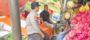 Anggota Bhabinkamtibmas Polsek Gunungkencana Polres Lebak Laksanakan Sambang ke masyarakat
