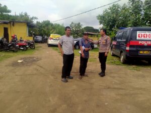 Pengamanan personil Polsek Anyar Polres Cilegon Polda Banten pada Pantai diwilayah Kec. Anyar