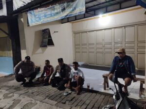 Anggota Polsek Rangkasbitung Polres Lebak Patroli Mobile Ke Jalan Sunan Kalijaga Rangkasbitung