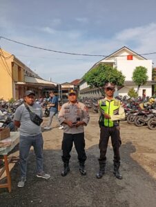 Jaga Kondusifitas, Polsek Panongan Polresta Tangerang Amankan Giat Ibadah Minggu di Gereja Katholik St. Odilia Citra Raya