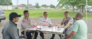 Sambang DDS Sembari “Ngopi Wae” Aipda Antariksa Berikan Himbauan Kamtibmas
