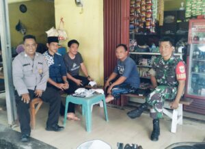 Dalam upaya menjalin sinergitas TNI-Polri dengan masyarakat, Polsek Kresek bersama Koramil 07 Kresek lakukan Sambang DDS di Desa