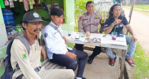 Imbauan Pelarangan Penggunaan Knalpot Tidak Sesuai Spesifikasi Teknis Personel Polsek Lemahabang