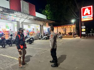 Jaga Kondusifitas Gktm, Personil Polsek Purwakarta Sampaikan himbauan kamtibmas