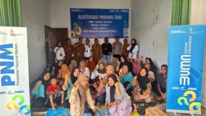 Bhabinkamtibmas Polsek Rangkasbitung Polres Lebak Menghadiri Klasterisasi Produksi Tahu