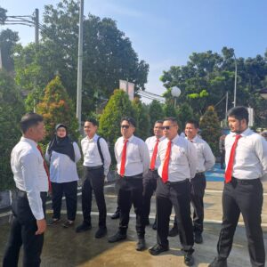 KBO Sat Reskrim Polresta Tangerang Awasi Kedisiplinan Anggota Pasca Apel Pagi