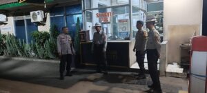Personil Polsek Bojonegara Polres Cilegon Polda Banten Bina Security Guna Harkamtibmas.