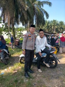 Lewat Sambang, Bhabinkamtibmas Polsek Cileles Polres Lebak Ajak Warga Wujudkan Situasi Kamtibmas Yang Aman Kondusif