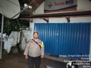 Tingkatkan Keamanan Polsek Panggarangan Polres Lebak Laksanakan Giat Patroli Pada Malam Hari