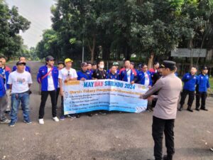 Polres Karawang, Polsek Cikampek Pengamanan dan Himbau Humanis Keberangkatan Massa Buruh Ke Jakarta Mayday 2024