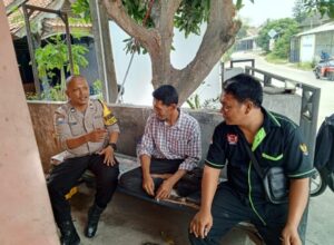 Bhabinkamtibmas Polsek Ciwandan Polres Cilegon Pererat Silaturahmi Polri Dengan Masyarakat