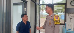 Ngobrol Santai, Upaya Bhabinkamtibmas Polsek Bojonegara Polres Cilegon Dekatkan Diri Dengan masyarakat