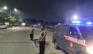 Cegah kriminalitas Malam hari!!! Polsek Cibeber Polres Cilegon Polda Banten lakukan BLUE PATROL malam hari