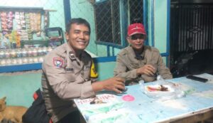 Menjalin Tali Silaturahmi dengan para Sesepuh, Polsek Kresek kunjungi Tokoh Masyarakat di Desa
