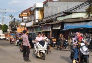 Berikan Rasa Aman dan Lancar, Polsek Malingping Polres Lebak Strong Poin Pagi