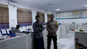 Cegah Kriminalitas, Polsek Cijaku Polres Lebak Lakukan Patroli Mobile.