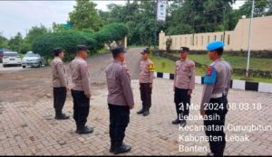 Sebelum Melaksanakan Piket, Personil Polsek Curugbitung Polres Lebak Melaksanakan Apel Serah Terima Piket Jaga