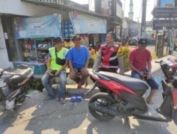 Bhabinkamtibmas Polsek Telagasari Himbau Masyarakat Tidak Mudah Terprovokasi Jelang Pilkada Serentak