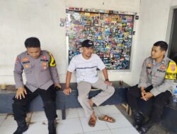 Dengan Bincang santai bersama warga dalam momen warung Bhabinkamtibmas