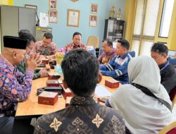Kapolsek Cibeber Polres Cilegon wujudkan Program Kapolres Cilegon Menyapa unsur Forkopimcam Cibeber