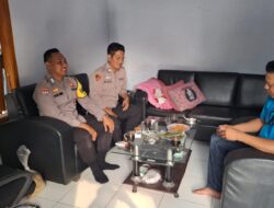 Jalin silaturahmi Polri dengan staf kelurahan, Bhabinkamtibmas Polsek Cibeber Lakukan Sambang