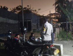 Bhabinkamtibmas Polsek Ciwandan Polres Cilegon Antisipasi Situasi Daerah Binaan Pada Malam Hari