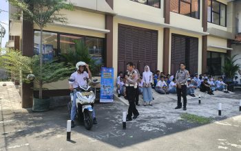 Gelar Safety Riding di SMK Bhakti Praja, Satlantas Polres Jepara Ajak Generasi Muda Disiplin Berkendara