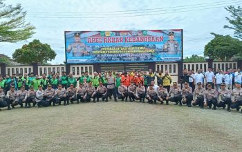 Kapolres Serang AKBP Condro Sasongko memimpin Apel Akbar Kebangsaan yang digelar di halaman Mapolres Serang