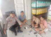 ‎ANGGOTA BHABINKAMTIBMAS POLSEK BANJARSARI BRIGPOL DAHNI ARIF MELAKSANAKAN GIAT SAMBANG DI DESA LEUWIIPUH, KECAMATAN BANJARSARI KAB LEBAK