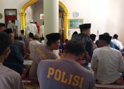 Makmurkan Masjid Anggota Polsek Leuwidamar Polres Lebak Melaksanakan Kegiatan Shalat jumat Keliling