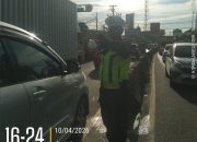 IPTU Udi Muhdi Turun Langsung Atur Lalu Lintas Depan PT Cingluh