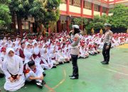 Satlantas Polres Karawang Hadirkan Keseruan, Gelar Kegiatan Police Goes to School di SDN Nagasari IV