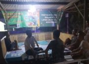 Aiptu Wawan Setiabudi Patroli Dialogis di Pos Ronda, Sapa Warga dan Sampaikan Himbauan